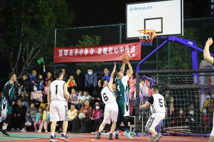 是他