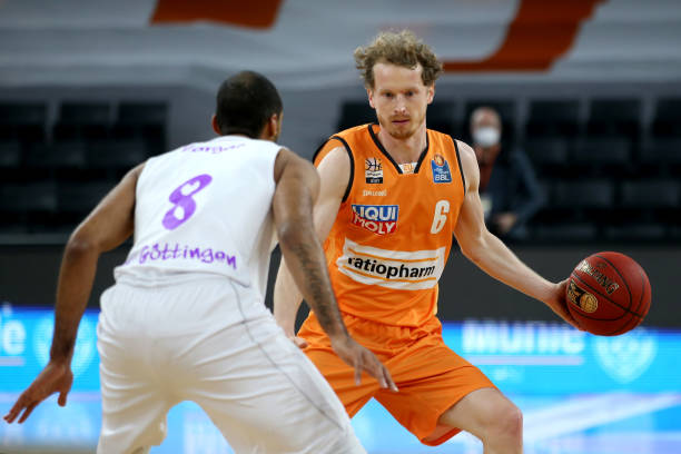 尤其是在关 尤其是在关