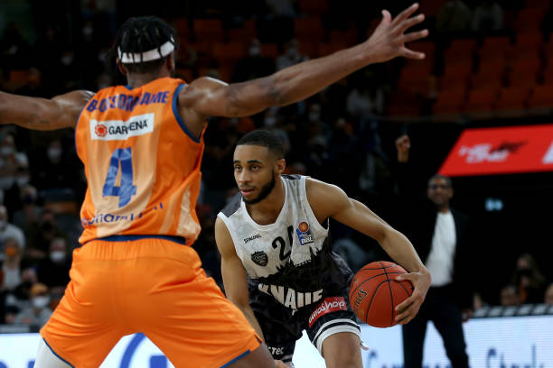 也为他自己 也为他自己