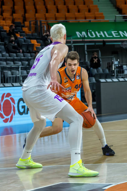 但主场气势 但主场气势